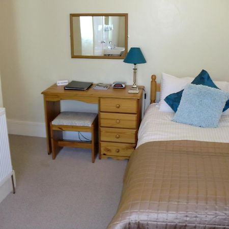 Avron House Hotel Torquay Room photo