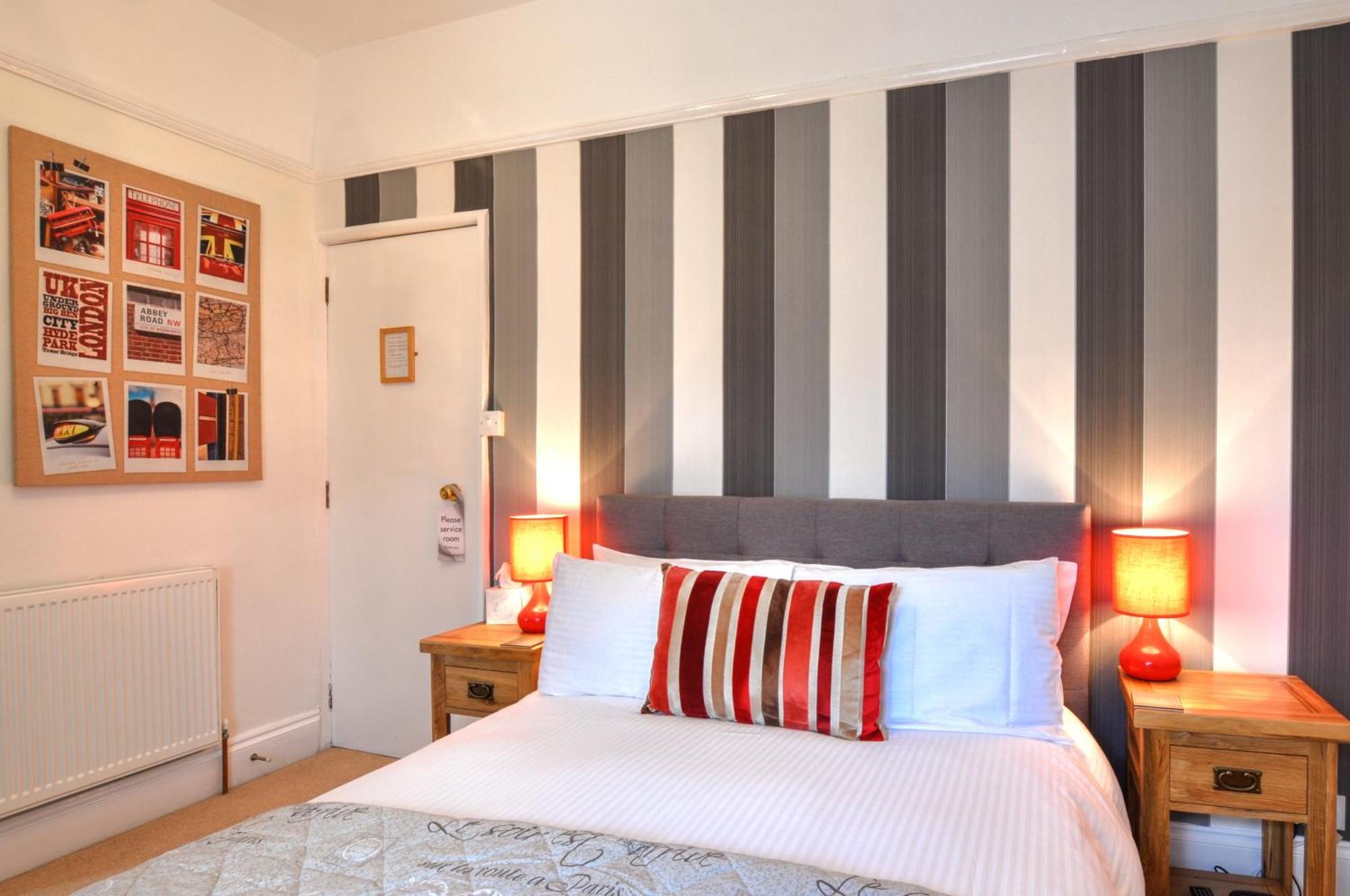 Avron House Hotel Torquay Room photo