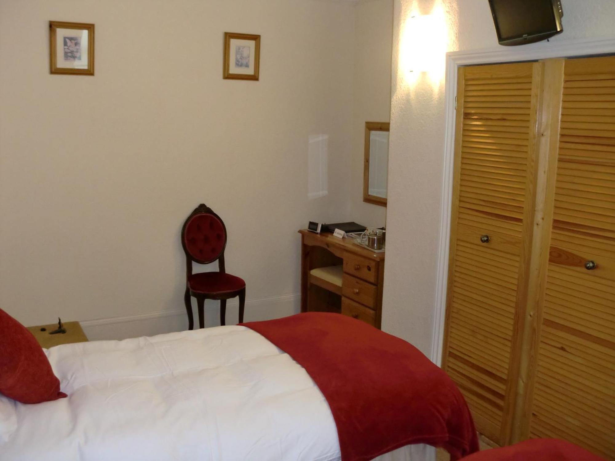 Avron House Hotel Torquay Room photo